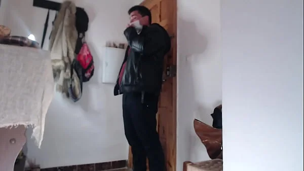DELIVERY GUY BLOWJOB FROM STRANGER IN SLOWMOTION