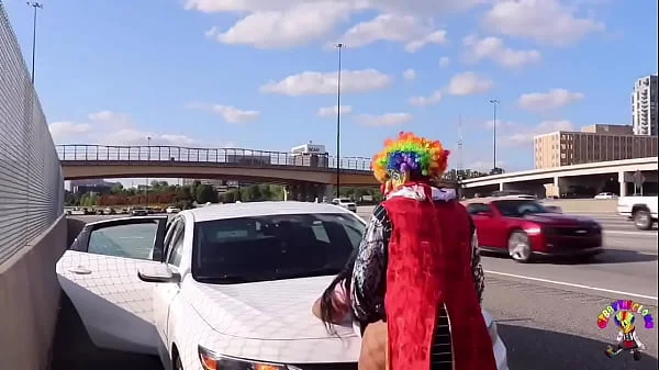 Gibby The Clown Fucks Juicy Tee On Atlanta’s Most Popular Highway