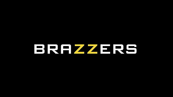 Fucking The Oiled Masseuse.Victoria Zdrok / Brazzers  / stream full from www.zzfull.com/dro