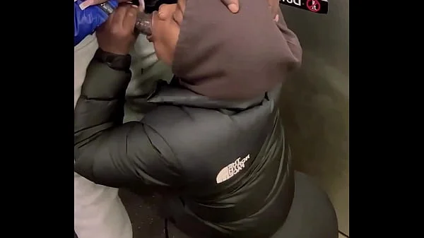 PUBLIC 11INCH BBC SUCKED FAST ON SUBWAY