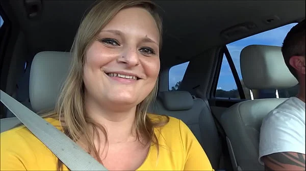 LINA MILA Notgeil auf der Autobahn! Spontan auf Sexparkplatz gefickt !