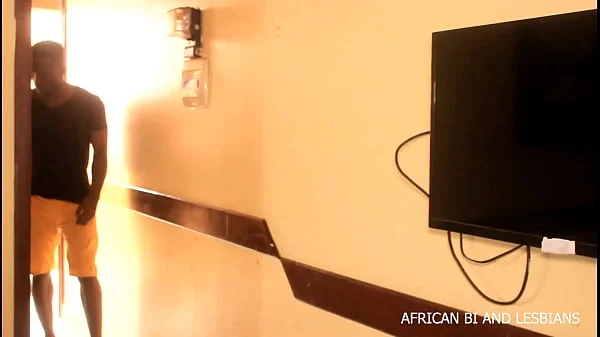 POV the handyman technician with his client in an unprecedented fuck during TV troubleshooting on African Bi and Lesbians
