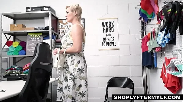 Ryan Keely gets bent and her pussy romepd hard from behind