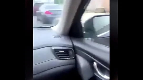 Sucking dick in traffic