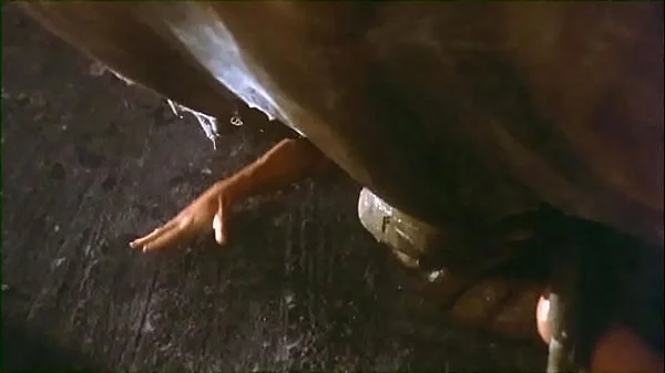 Galaxy Of Terror Worm Sex Scene 16A: It lifted her hips up high for its deeper penetration!