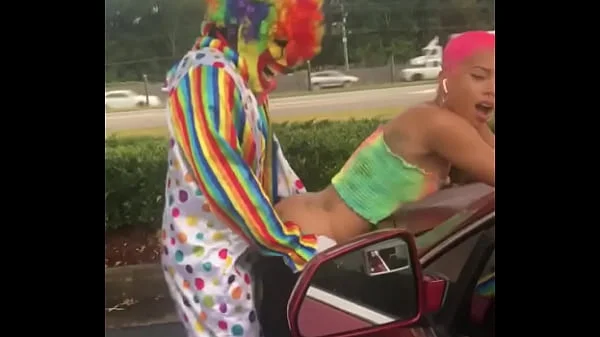 Gibby The Clown fucks Jasamine Banks outside in broad daylight