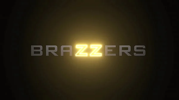 Blindfold On, Ass Up - Armani Black / Brazzers  / stream full from www.brazzers.promo/ass