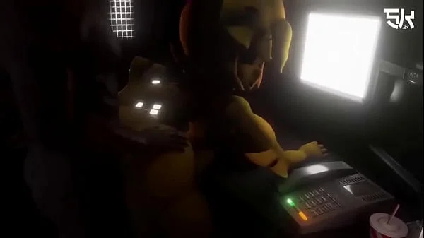 Fucking chica hard while Ignoring phone